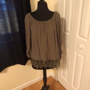 Jella C boho top in size small!